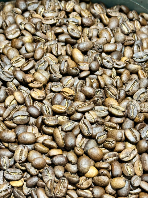 Rogue Harvest Coffee: Kenya Peaberry
